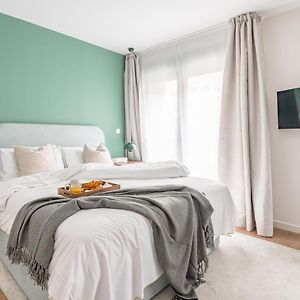 Home Art Apartments Salamanca